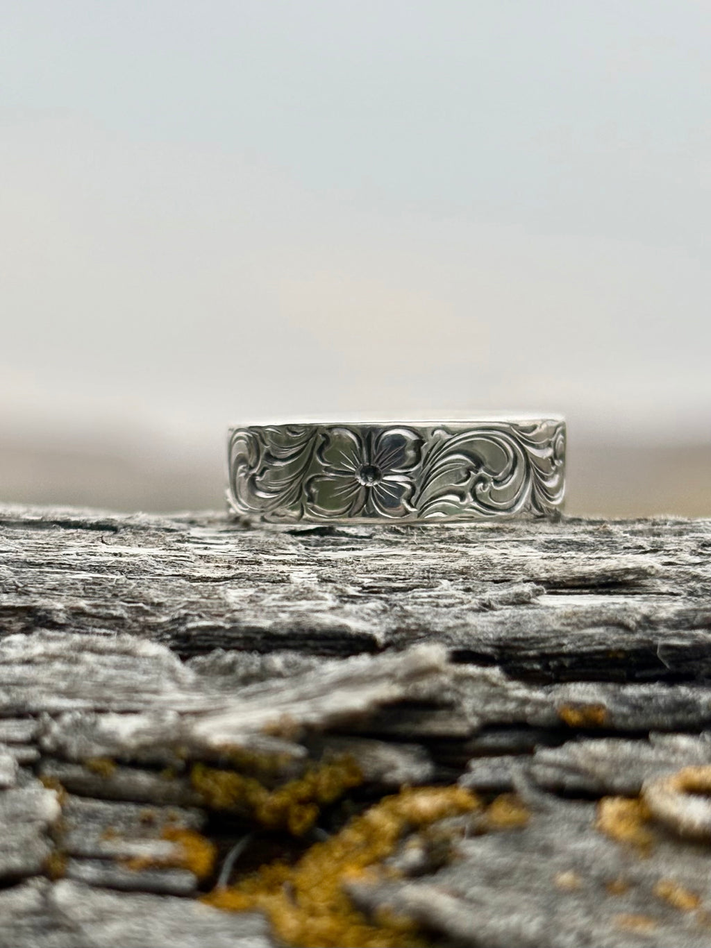 Sterling silver engraved band size 7 3/4