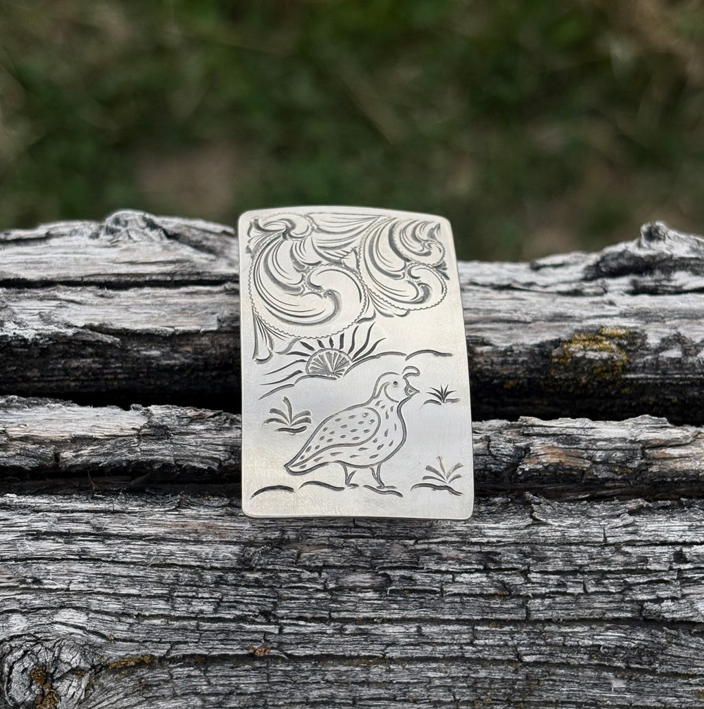 Quail buckle
